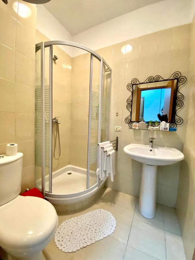 Chlo Apartment 1 Tirane Exterior photo